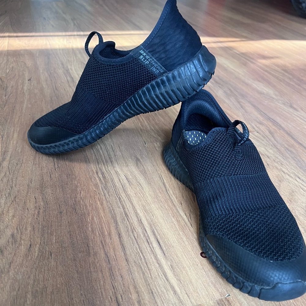 Skechers Women's Black Slip-On Knit Sneakers